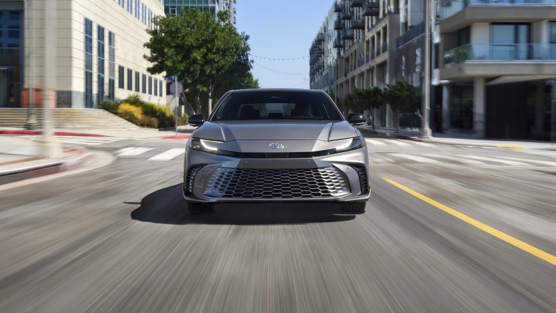 AG: предложение на { brand|capitalize }} Camry
