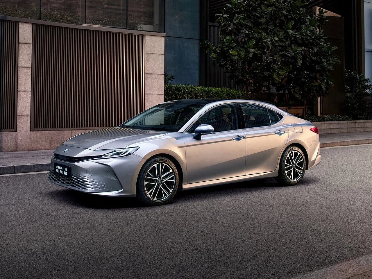 AG: предложение на { brand|capitalize }} Camry