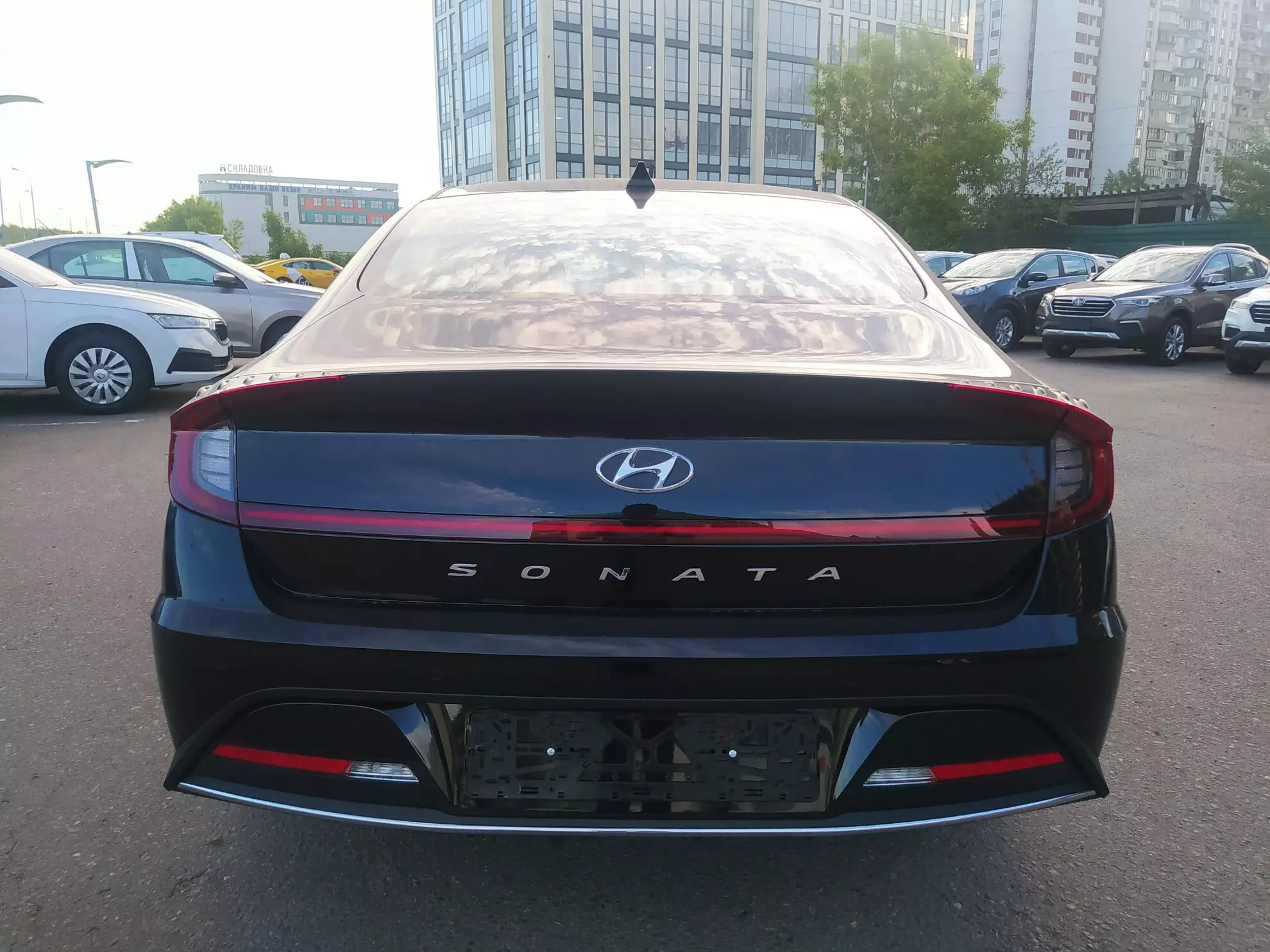 AG: предложение на { brand|capitalize }}