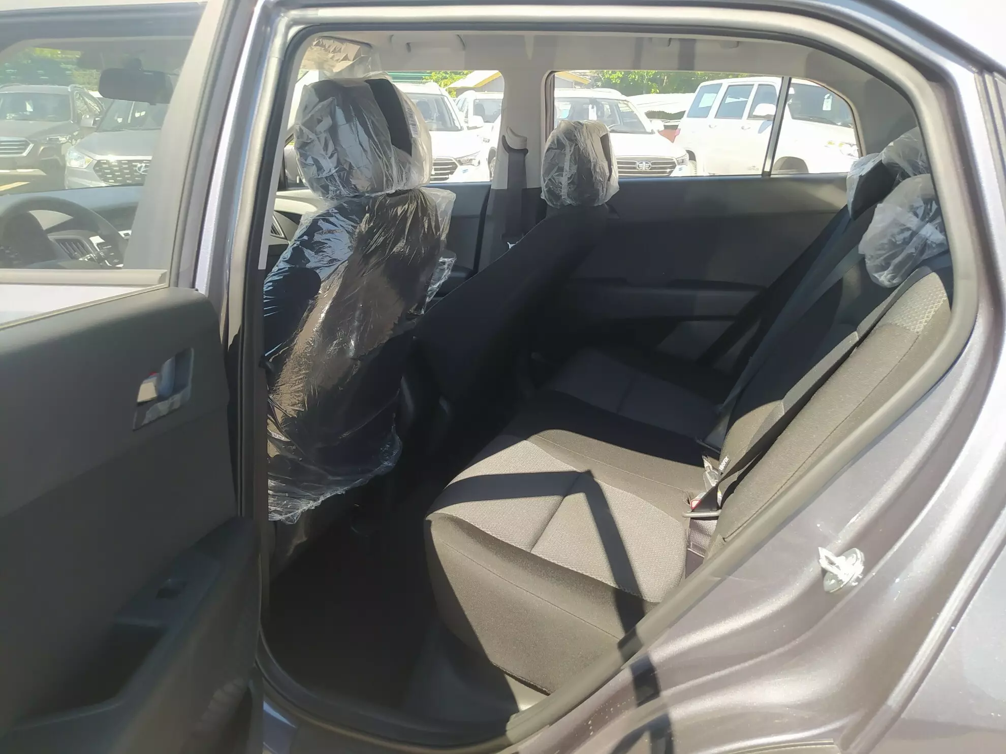 AG: предложение на { brand|capitalize }} Creta 2021