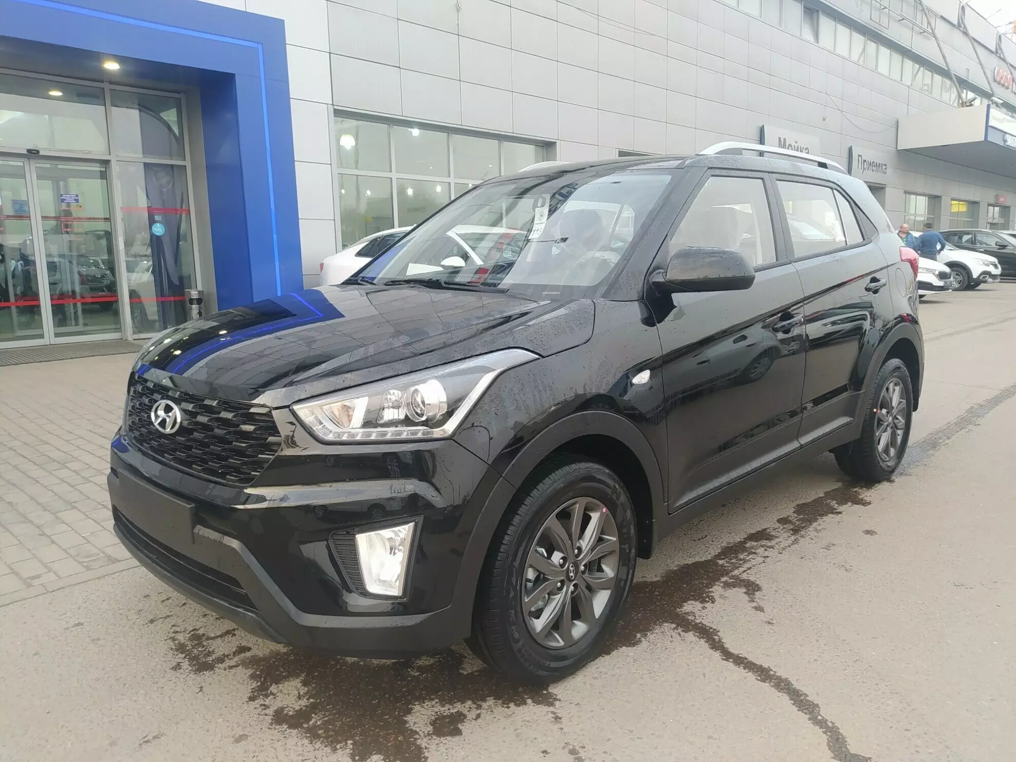 AG: предложение на { brand|capitalize }} Creta 2021