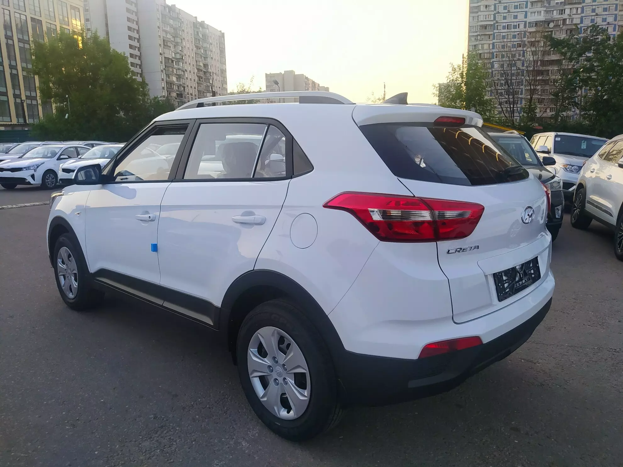 AG: предложение на { brand|capitalize }} Creta 2021