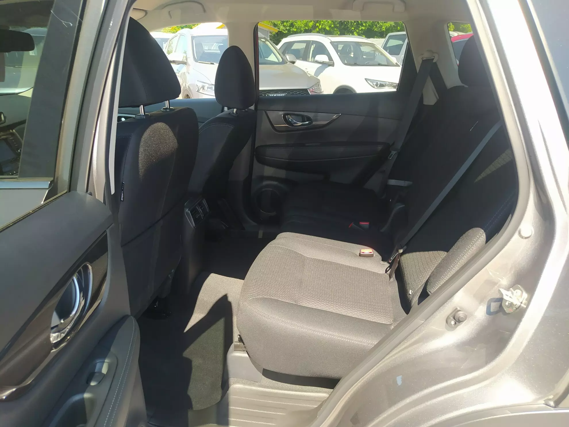 AG: предложение на { brand|capitalize }} X-Trail
