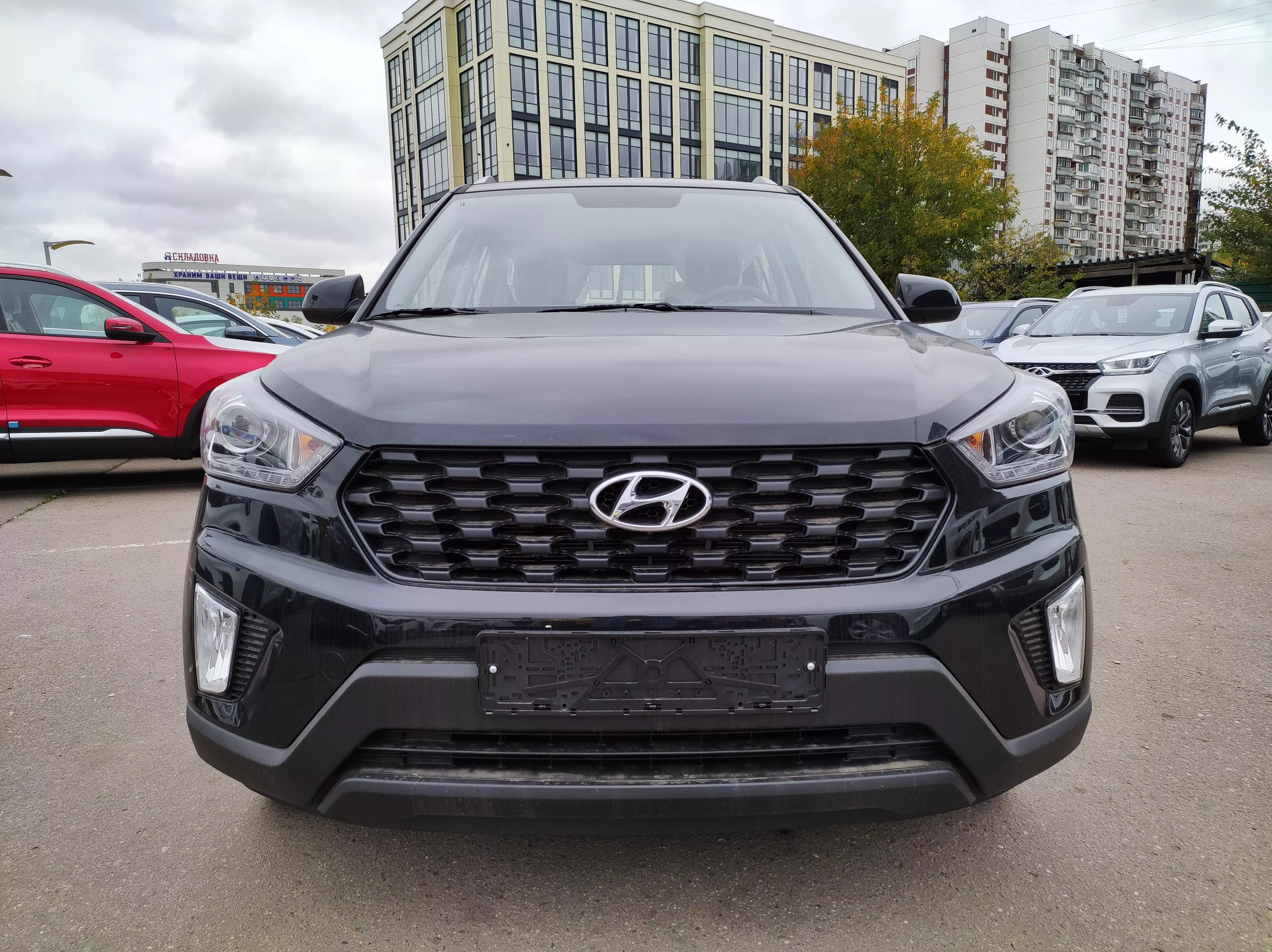 AG: предложение на { brand|capitalize }} Creta 2021