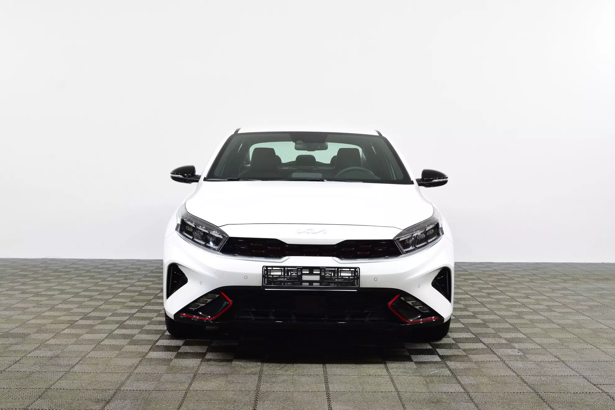 AG: предложение на { brand|capitalize }} Cerato