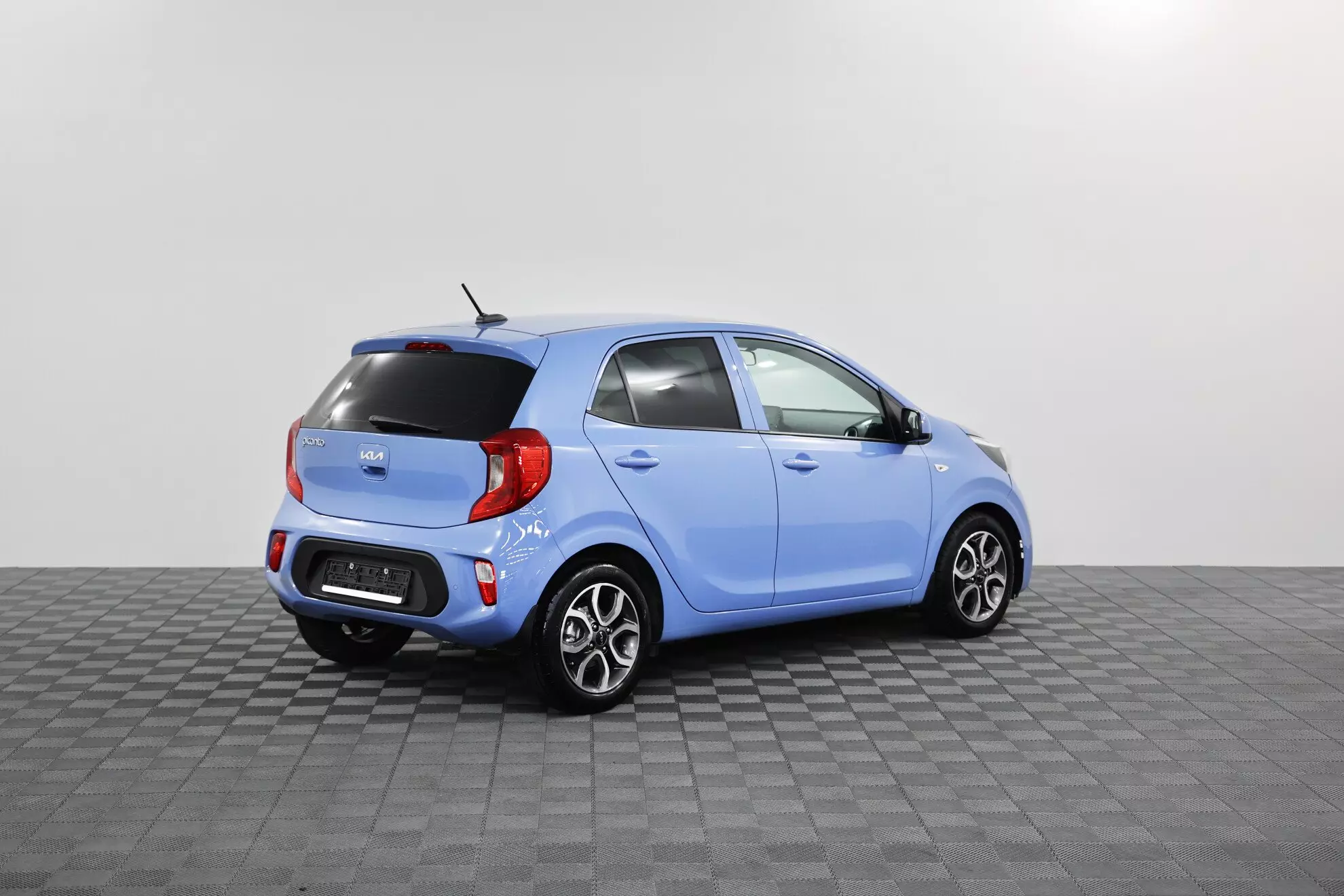 AG: предложение на { brand|capitalize }} Picanto
