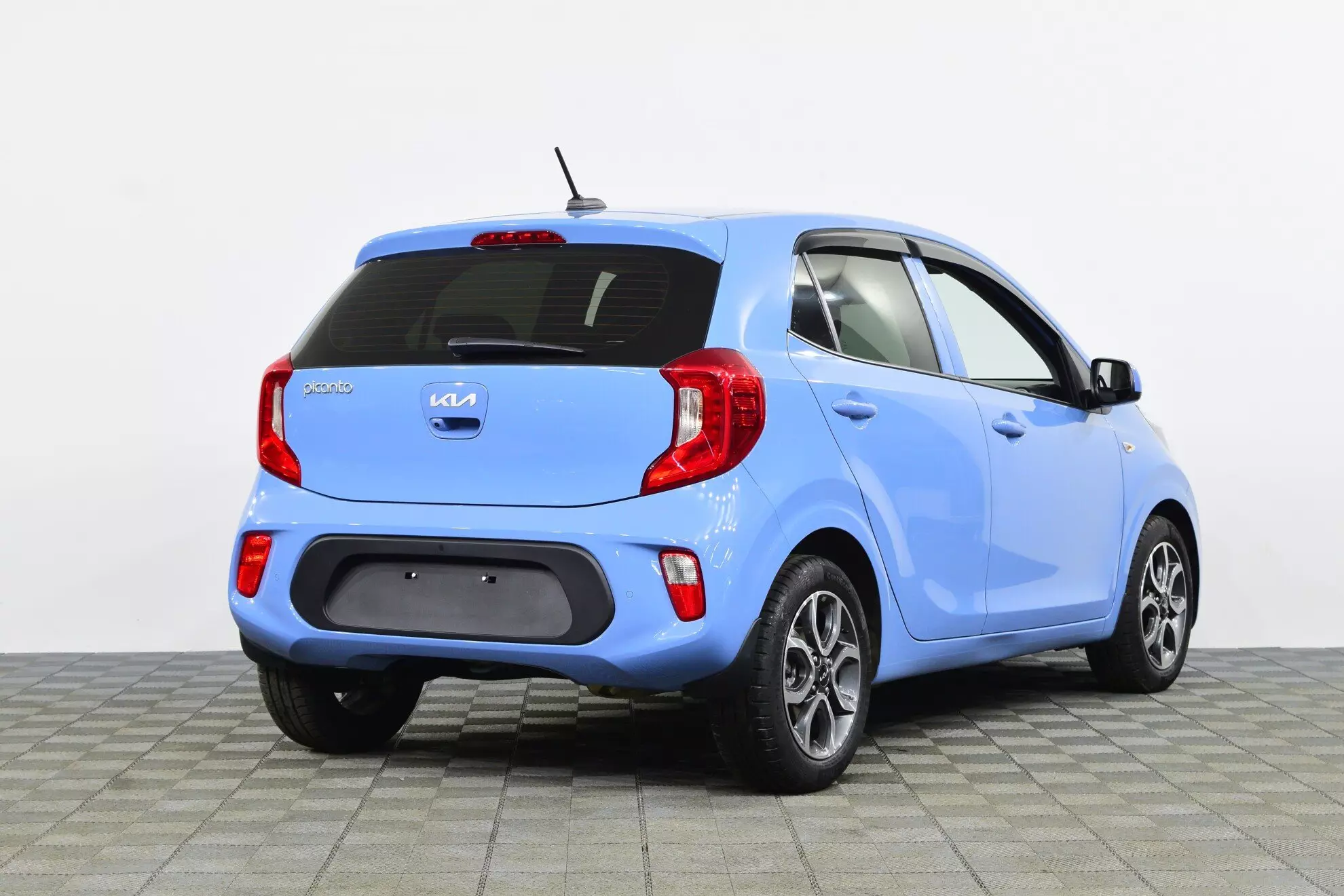 AG: предложение на { brand|capitalize }} Picanto