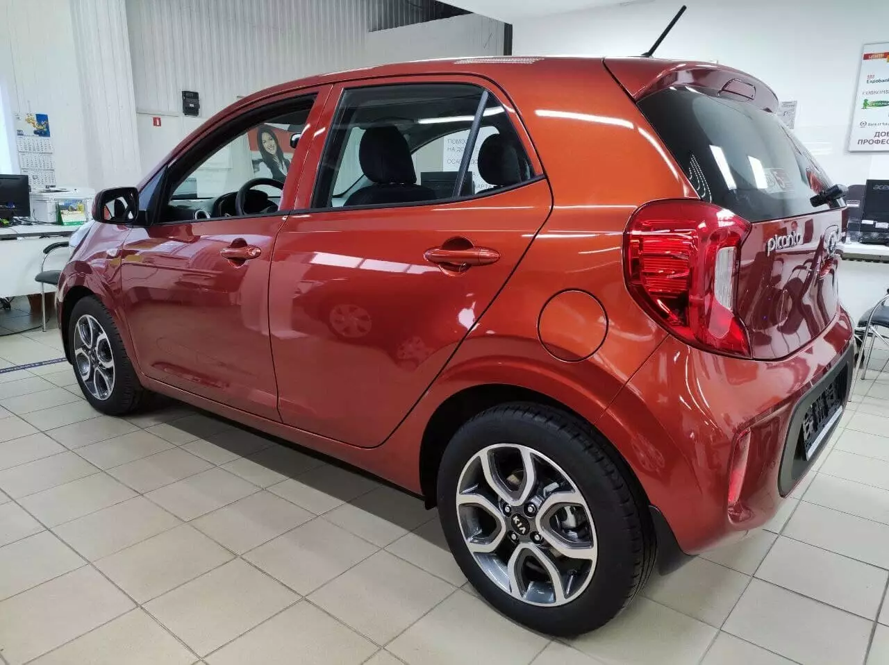 AG: предложение на { brand|capitalize }} Picanto