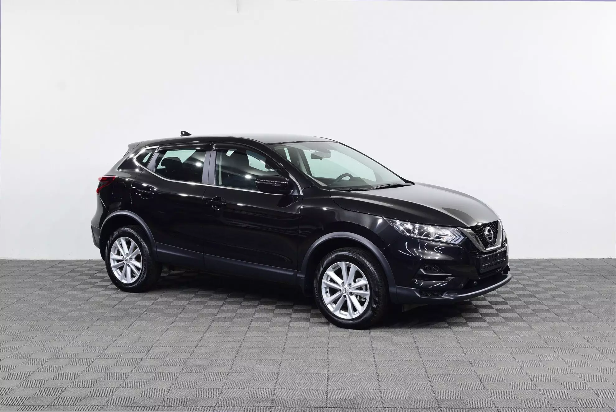 AG: предложение на { brand|capitalize }} Qashqai
