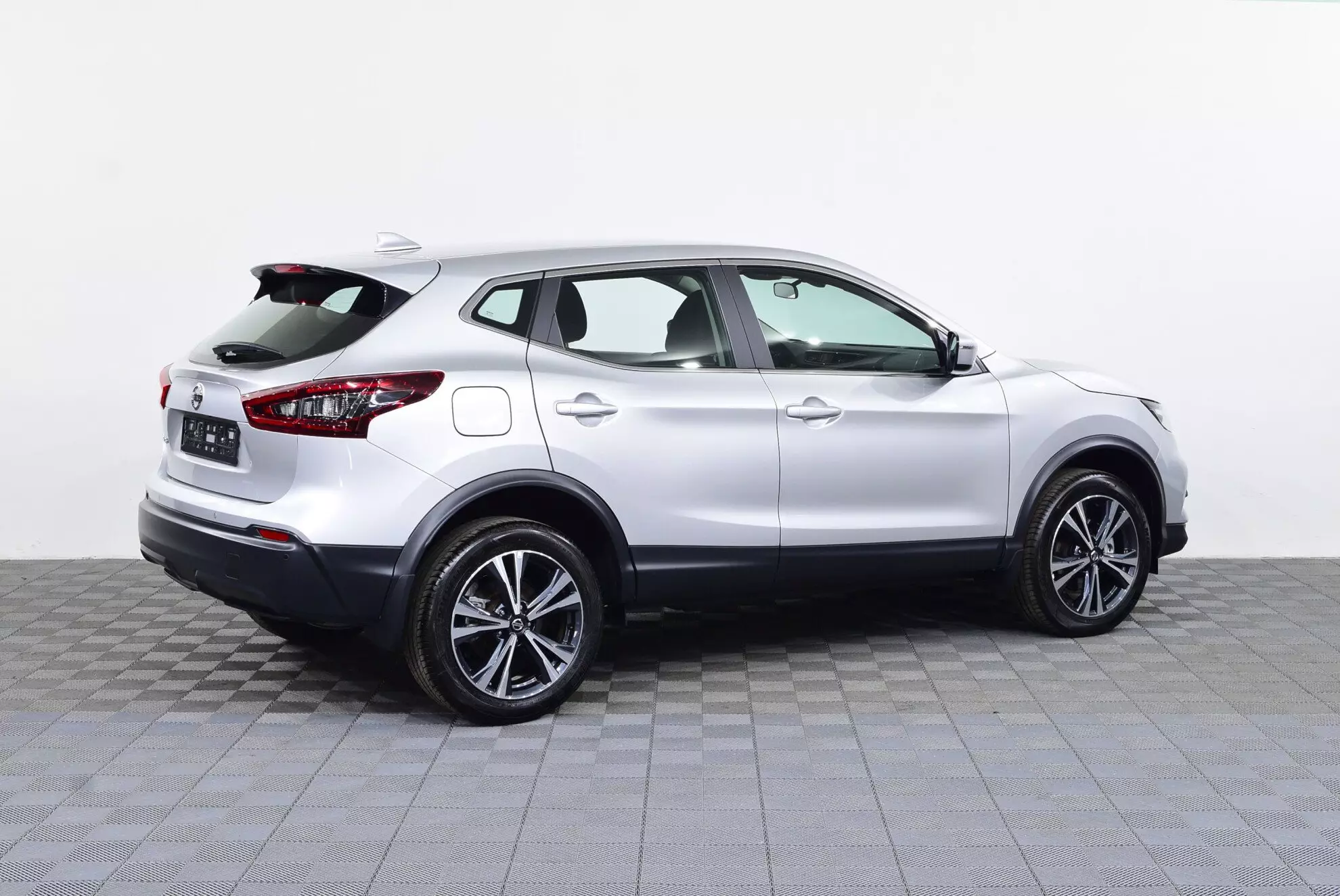 AG: предложение на { brand|capitalize }} Qashqai