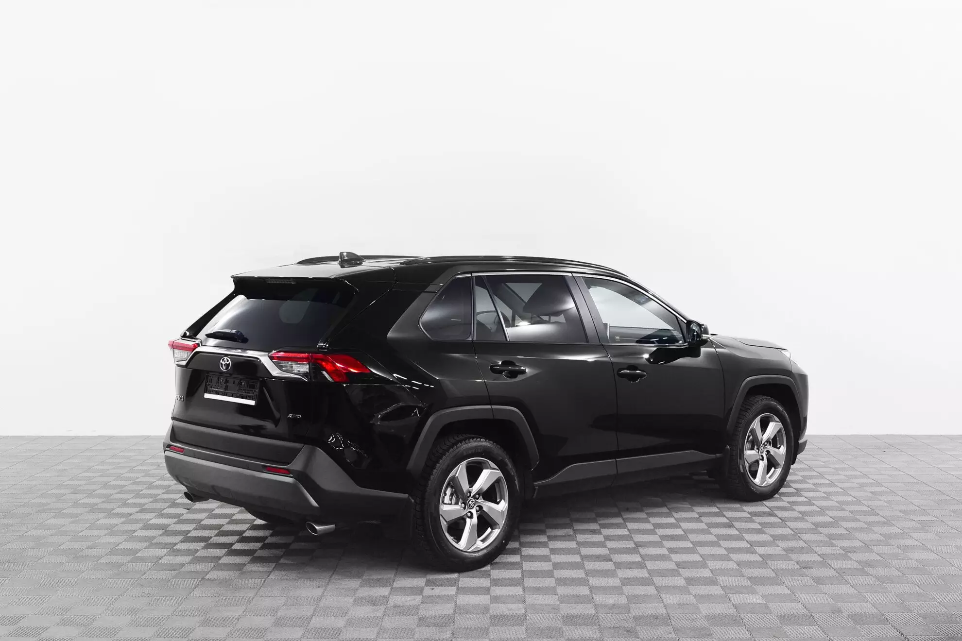 AG: предложение на { brand|capitalize }} Rav4