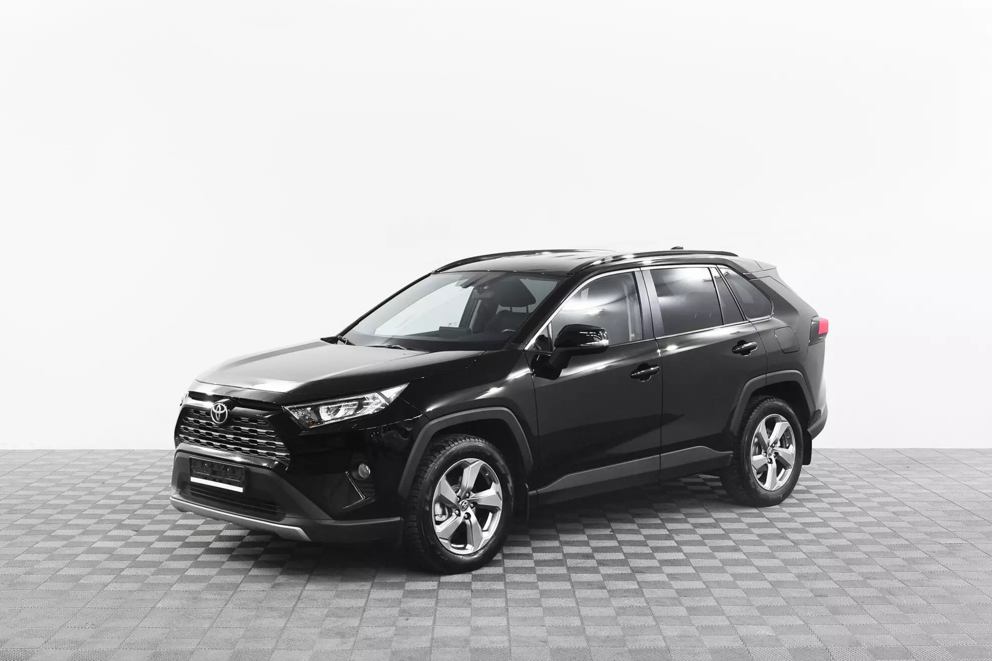 AG: предложение на { brand|capitalize }} Rav4