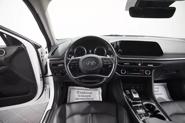 AG: предложение на { brand|capitalize }}