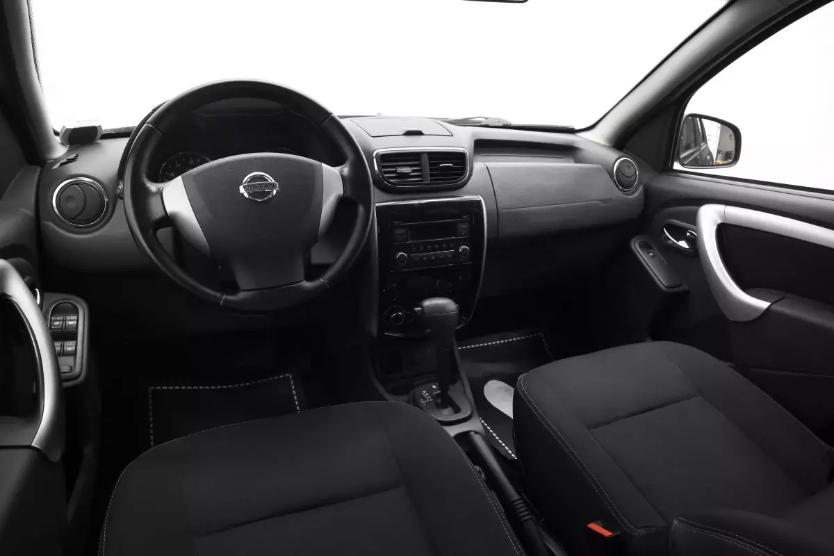 AG: предложение на { brand|capitalize }} Terrano