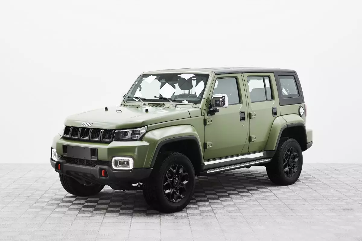 AG: предложение на { brand|capitalize }} BJ40