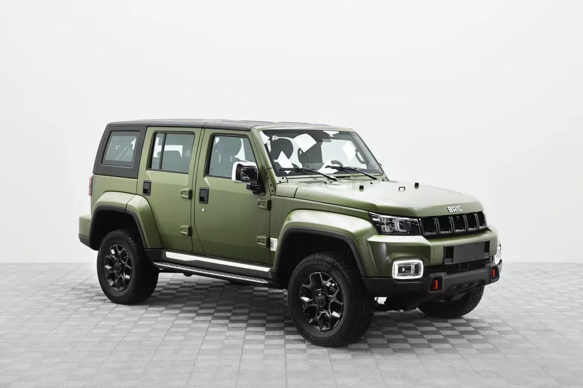 AG: предложение на { brand|capitalize }} BJ40