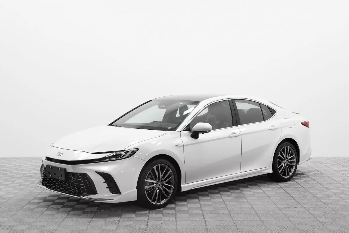 AG: предложение на { brand|capitalize }} Camry