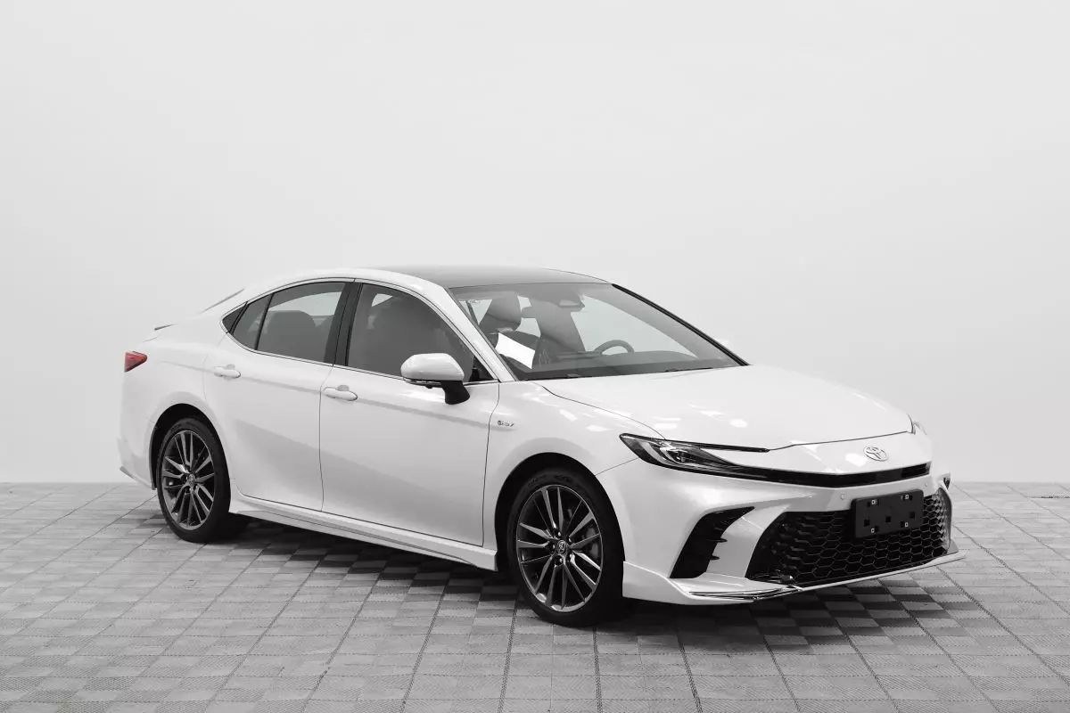 AG: предложение на { brand|capitalize }} Camry