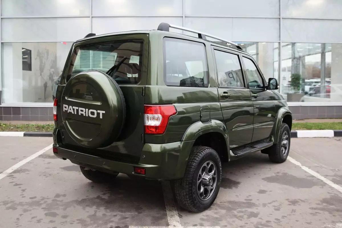 AG: предложение на { brand|capitalize }} Patriot