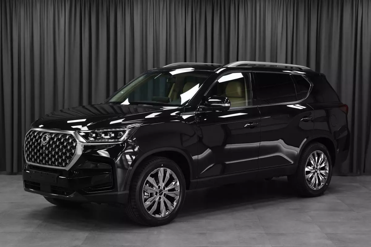 AG: предложение на { brand|capitalize }} Rexton