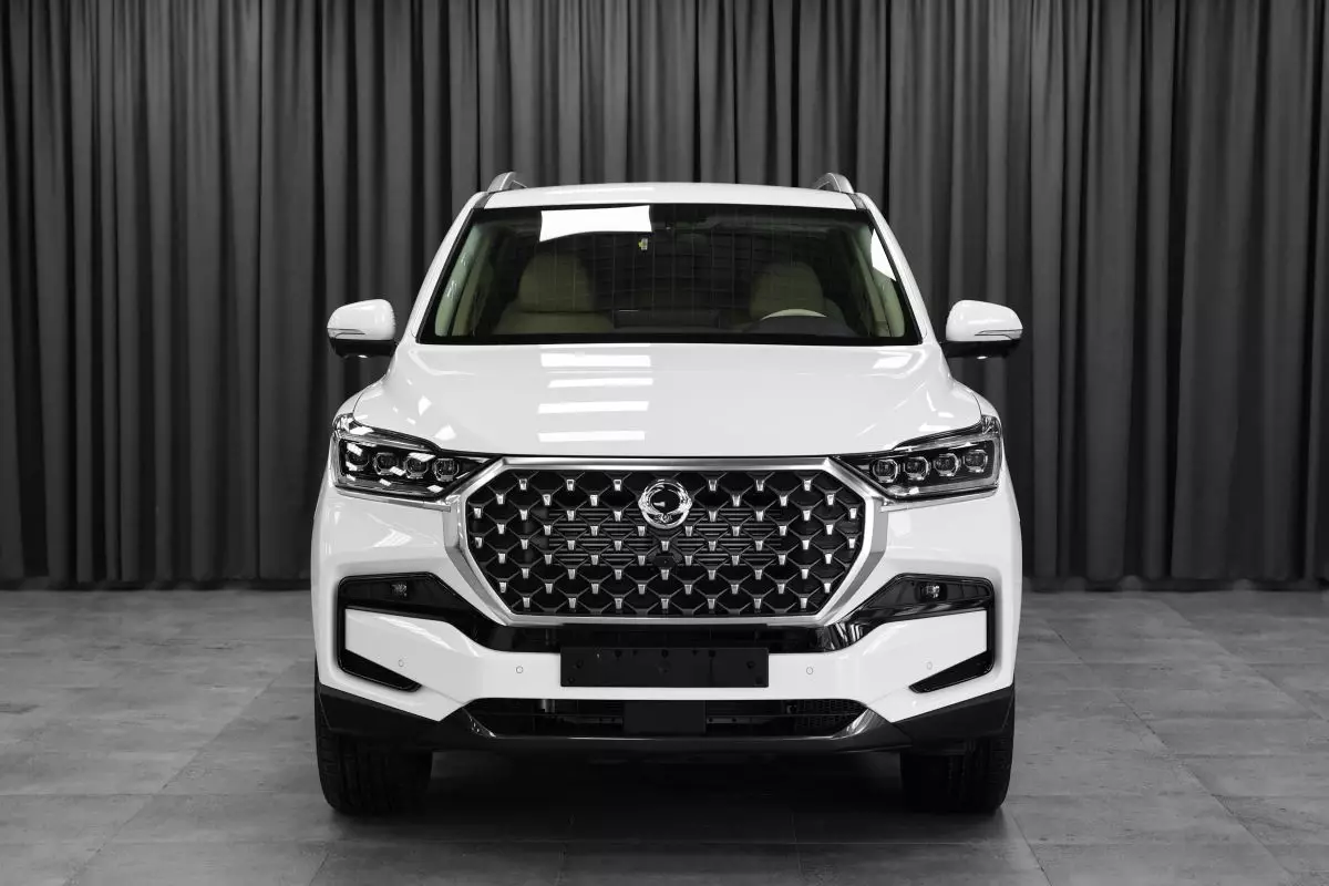AG: предложение на { brand|capitalize }} Rexton