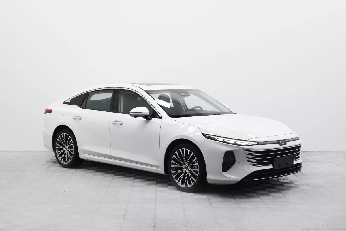 AG: предложение на { brand|capitalize }} B70 New